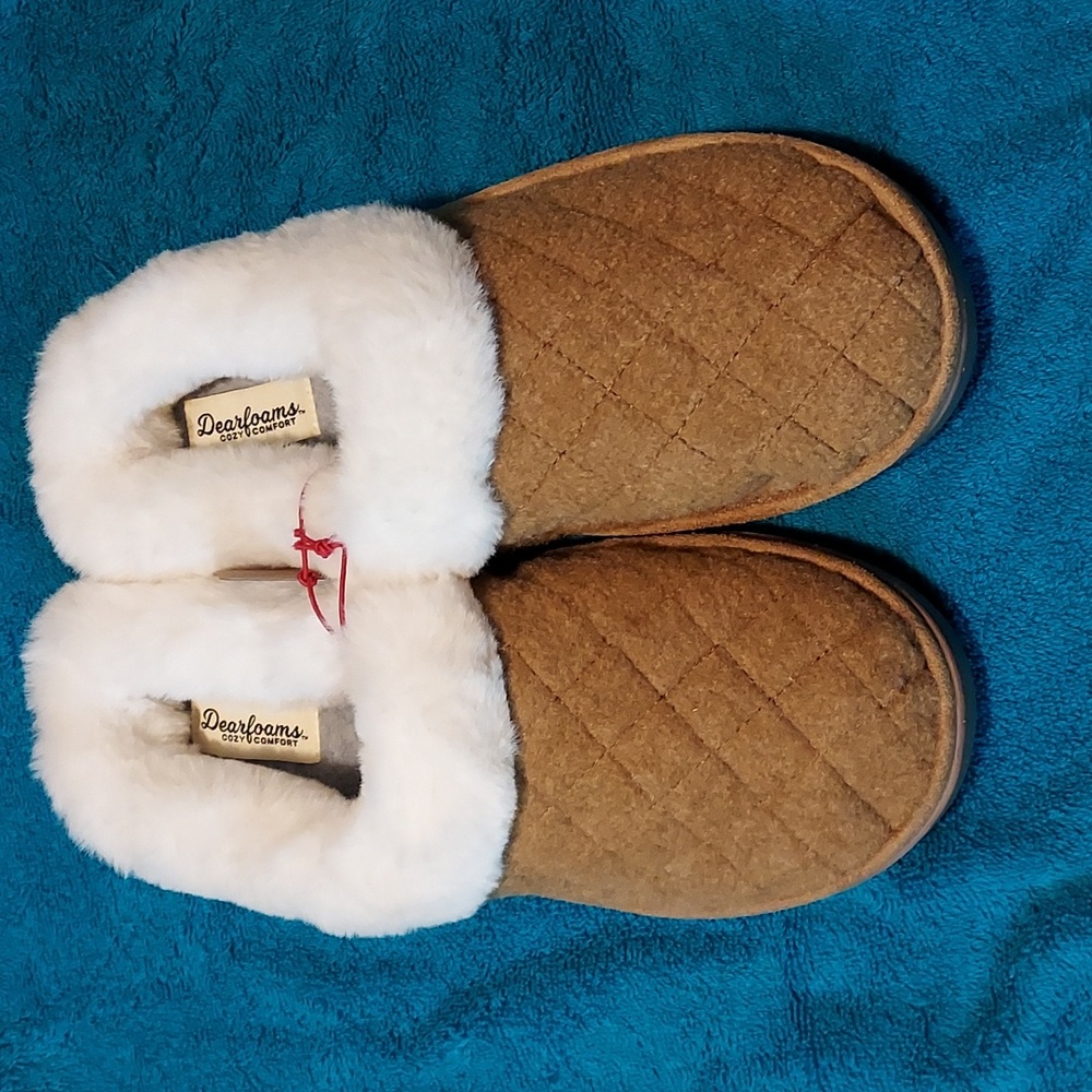 NWT Dearfoam Memory Foam Slippers Quilted Mules  Sz M (7-8)